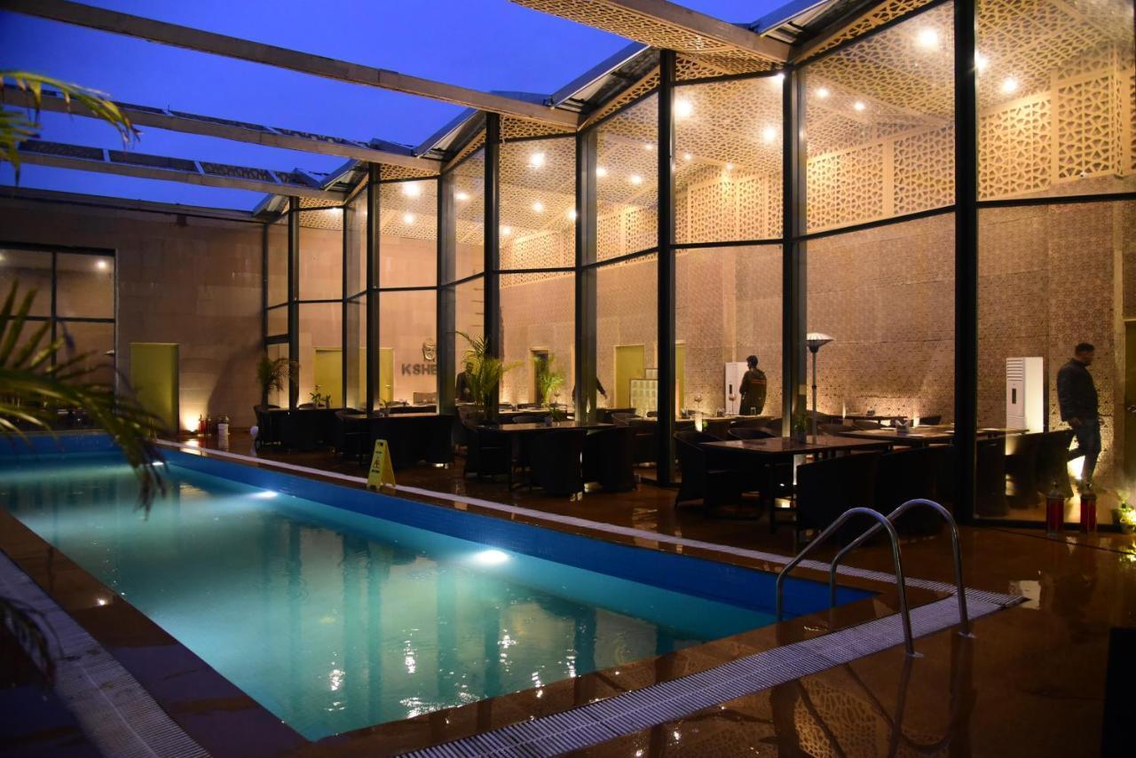 Rohtak Ramaya Hotel מראה חיצוני תמונה