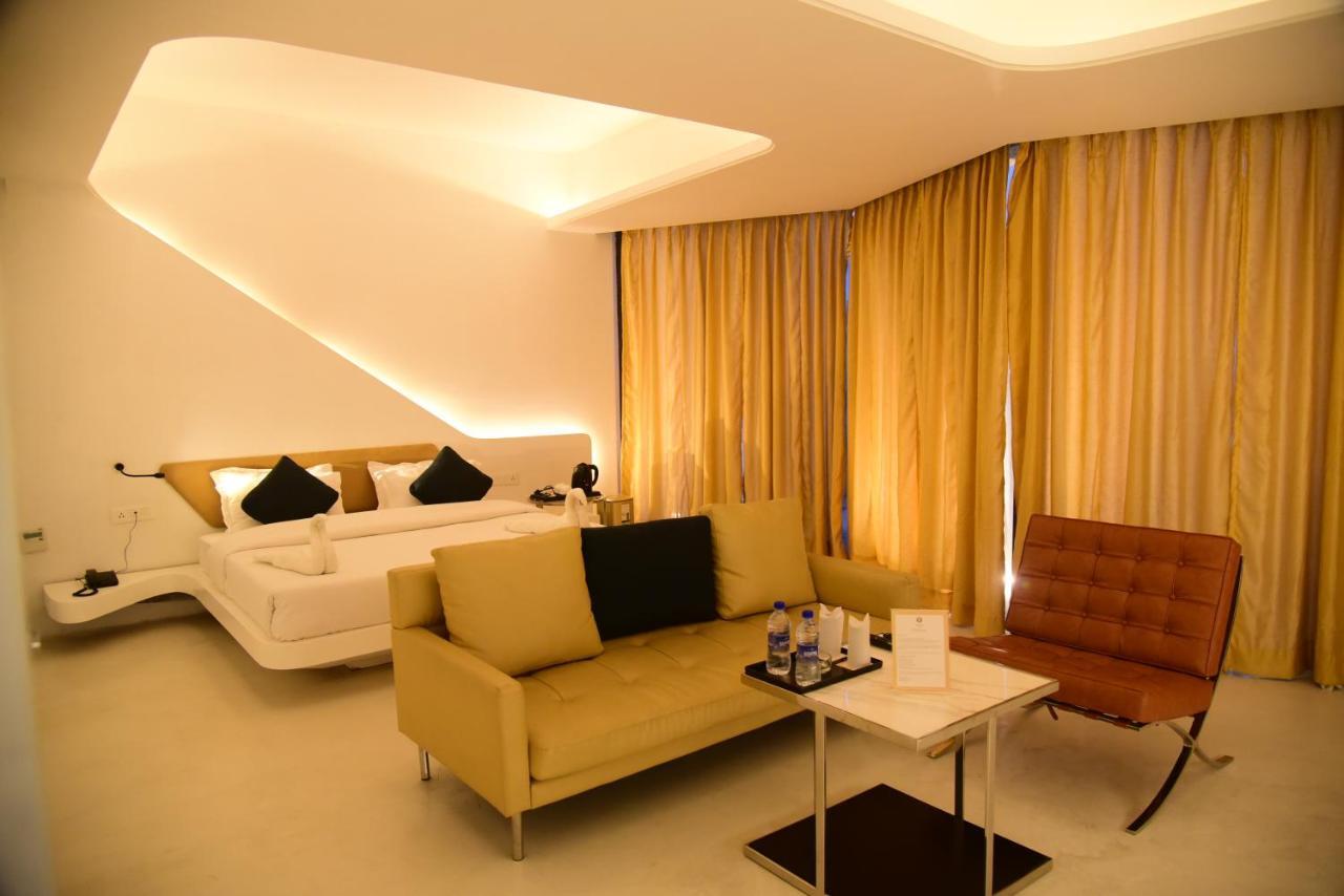 Rohtak Ramaya Hotel מראה חיצוני תמונה